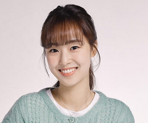 チェ・イェビン-女優・俳優人気ランキング｜韓国俳優女優タレント図鑑