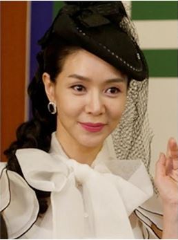 キム・ヘリ（김혜리）のプロフィール