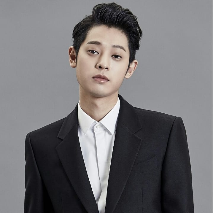 チョ・ジュニョン-女優・俳優人気ランキング|韓国俳優女優タレント図鑑